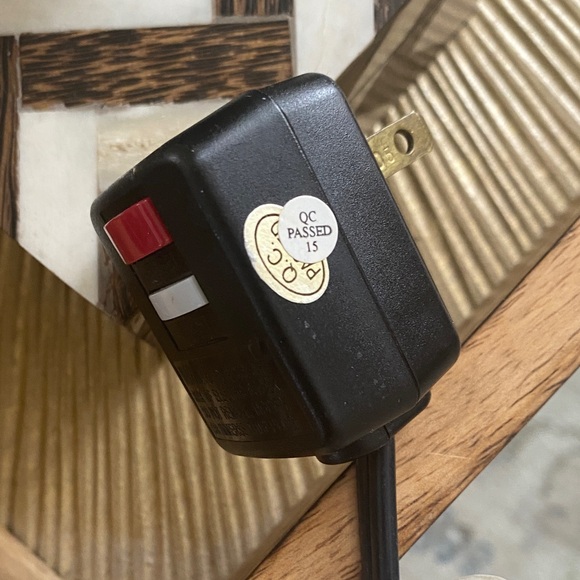 VIDAL SASSOON 1600W MINI TRAVEL HAIR DRYER W DUAL VOLTAGE - Picture 5 of 8